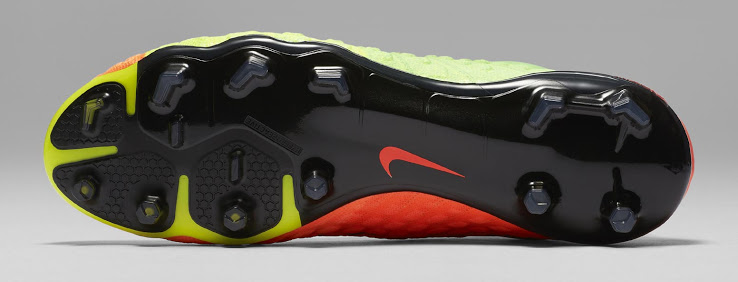  giày đá bóng Nike Hypervenom Phantom III 